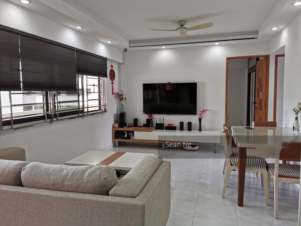 Compassvale Crescent thumbnail photo